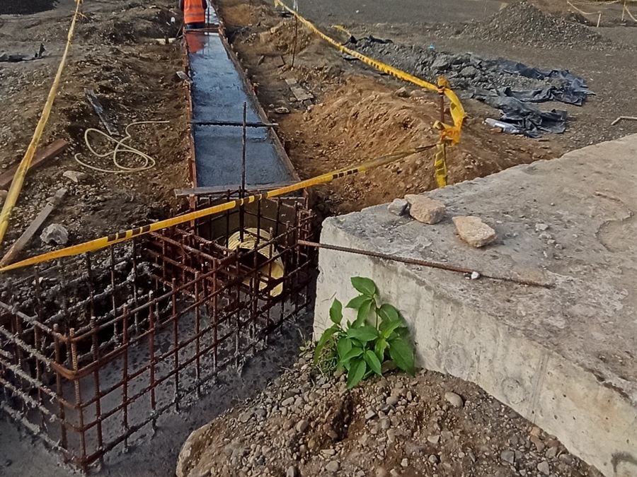 Construcción de redes de acueducto y alcantarillado en el Aeropuerto Matecaña, Pereira